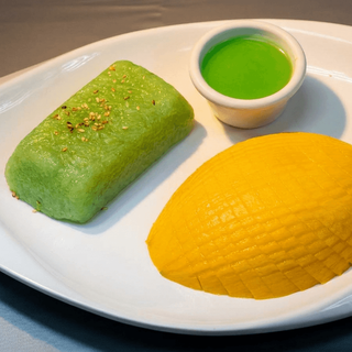 Mango with Sweet Sticky Rice